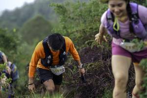 BIB: 2092, 215
                            <button type="button" onclick="openModal(24760418)" class="btn btn-primary btn-sm float-right btn-popup" data-toggle="modal" data-target=".modal-high-quality">
                        <i class="fas fa-shopping-cart"></i> Add to Cart
                    </button>
                                            <button type="button" onclick="isThisMe(24760418, true)" class="btn btn-success btn-sm float-right btn-popup btn-isme hidden" data-toggle="tooltip" data-placement="bottom" title="นี่คือรูปของคุณใช่ไหม คลิกที่นี่เพื่อเอาเข้าอัลบั้ม">
                        <i class="fas fa-plus"></i> Add to album
                    </button>
                    <button type="button" onclick="isThisMe(24760418, false)" class="btn btn-warning btn-sm float-right btn-popup btn-isnotme hidden">
                        <i class="fas fa-ban"></i> Remove from album
                    </button>